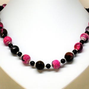 Gemstone Necklace Black and Pink Agate with Onyx