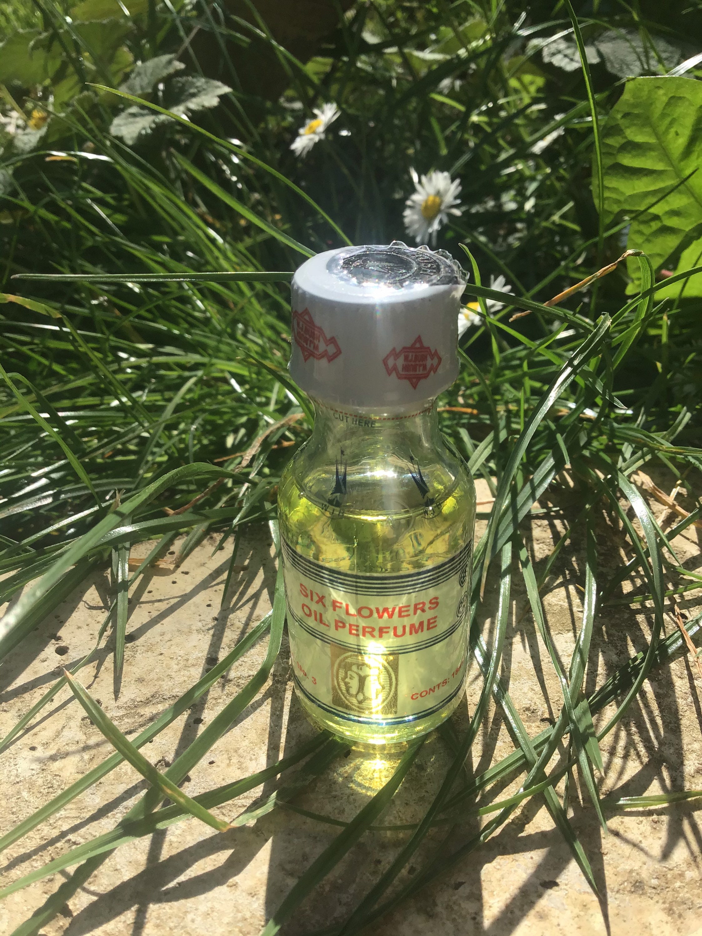 Six Flowers Oil Perfume 18 ml