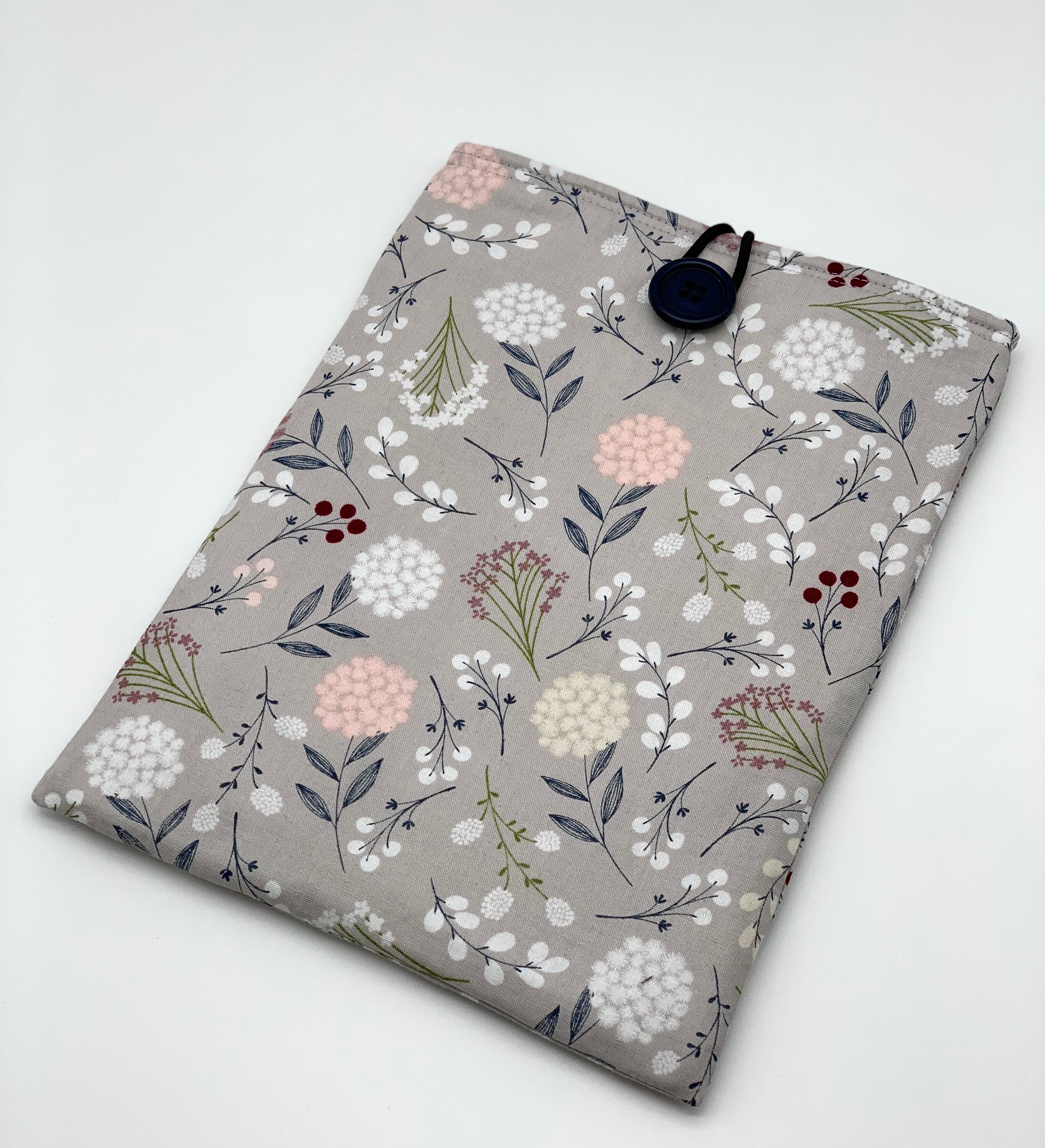 Padded book sleeve Floral book sleeve with zipper or button Etsy