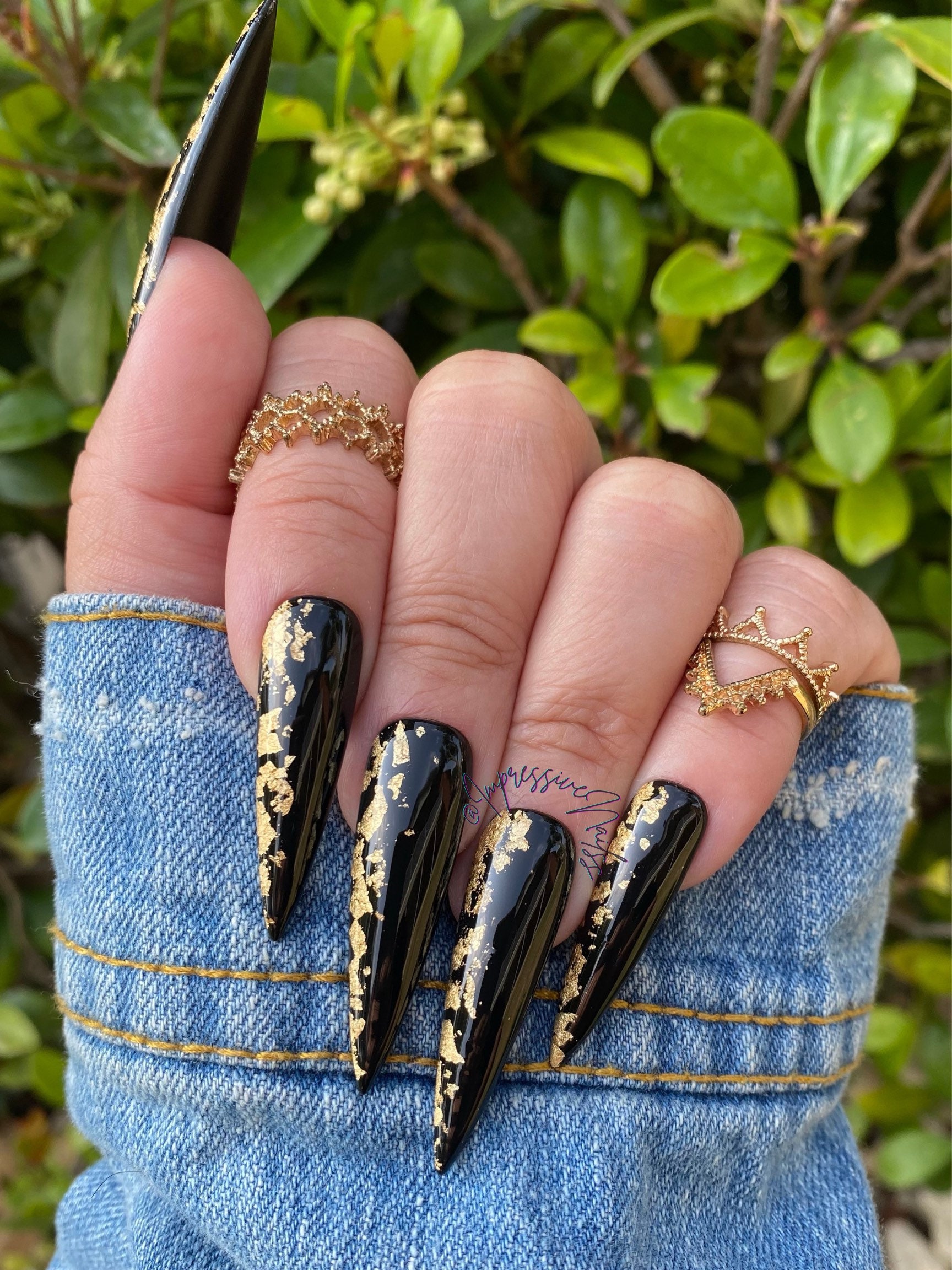 Black and Gold Leaf Press on Nails Gold Foil False Nails - Etsy