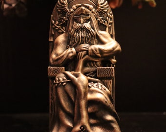 Statuette d'Odin - Statuette de la mythologie nordique - Décoration d'intérieur - Figurine de sorcellerie païenne sorcière Wicca Vikings - Pièce d'autel - Fabriqué en Estonie