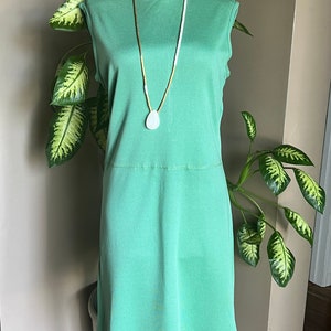 60s L’Aiglon Green Shift Dress/ Modern Day Medium/ Vintage Mod Dress