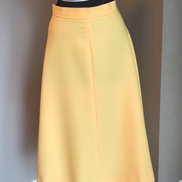 70s Butternut Yellow Swing Skirt/ Vintage Full Skirt/ Midi Skirt/ Modern Day Large/ Large Vintage