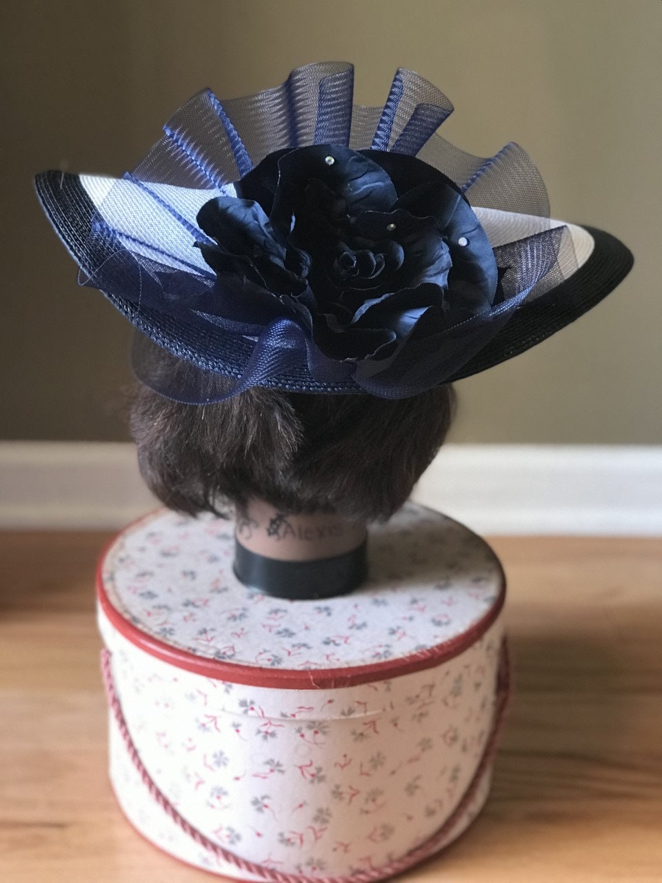 80s Navy and White Hat/ Jody G for Sylvia of St. Louis/ 80s  display picture 3