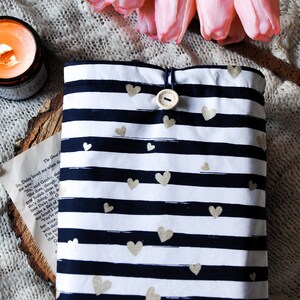 Navy Book Sleeve, Book Cover, Summer Spring Book Sleeve, Book Lovers Gift, Cute Book Sleeves, Padded Book Sleeve, Book Accessories Cozy