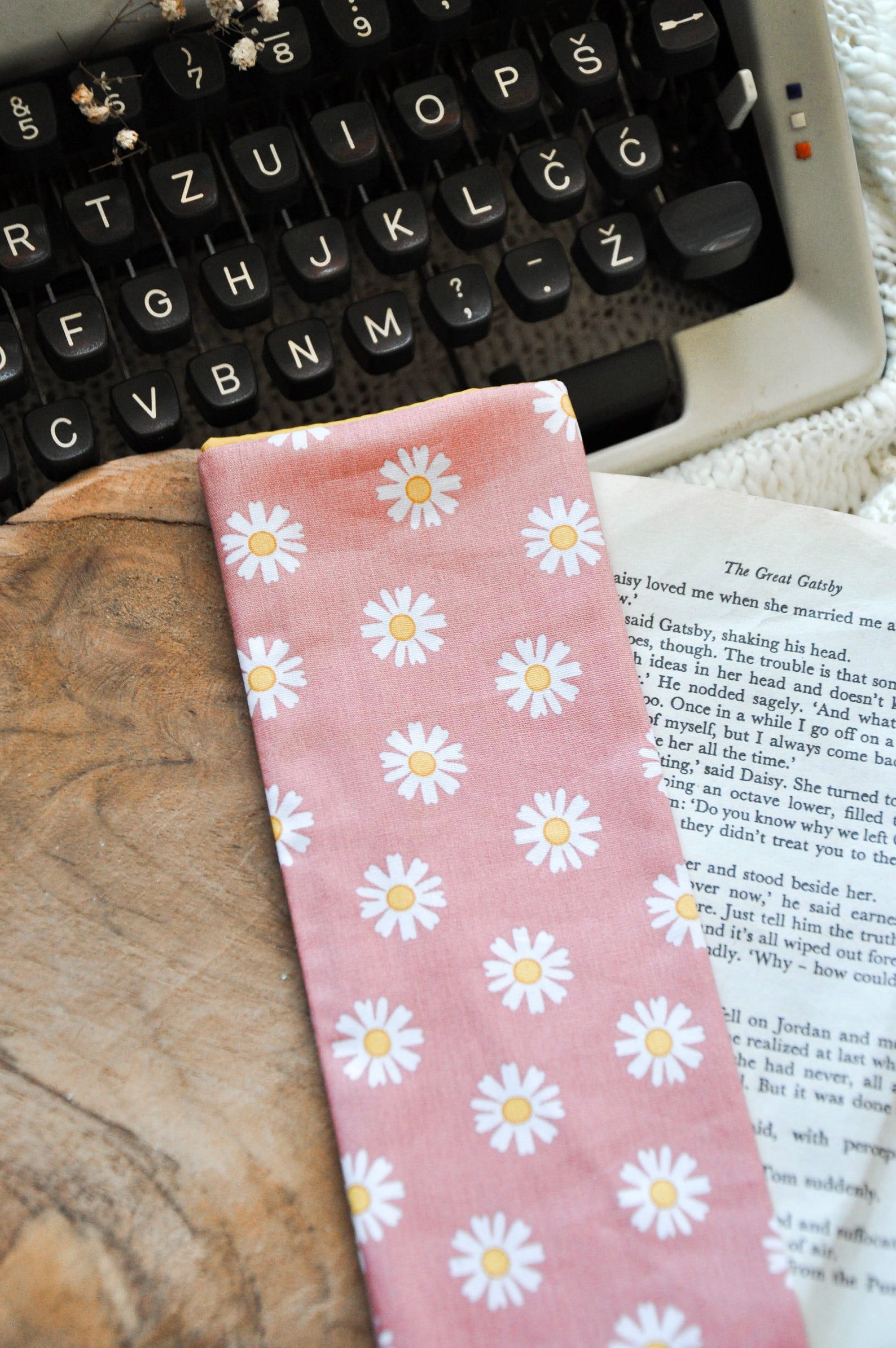 Daisy Spring Bookmark Keeper Bookmark Sleeve Bookmark Bag Etsy UK