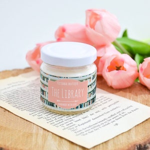 The Library Scented Candle / Bookish Candle / Scented Bookish Candle / Book Lovers Gift For Her / Hand Poured Scented Candle