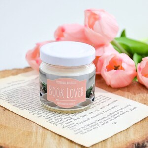 Book Lover Candle / Pick Your Scent Candle / Scented Bookish Candle / Book Lovers Gift For Her / Hand Poured Scented Candle