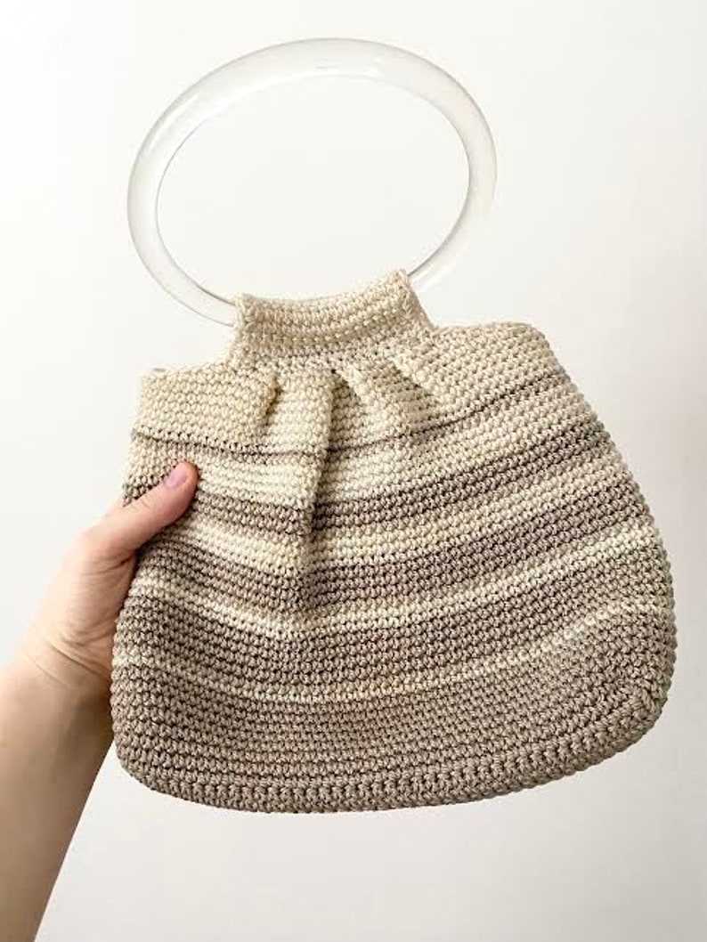 Vintage 1990s Woven Crochet Handbag Lucite Clear Round Handle 90s Stripes Bag Beige White Cream Neutral Spring Summer Small Tiny Neutral image 7