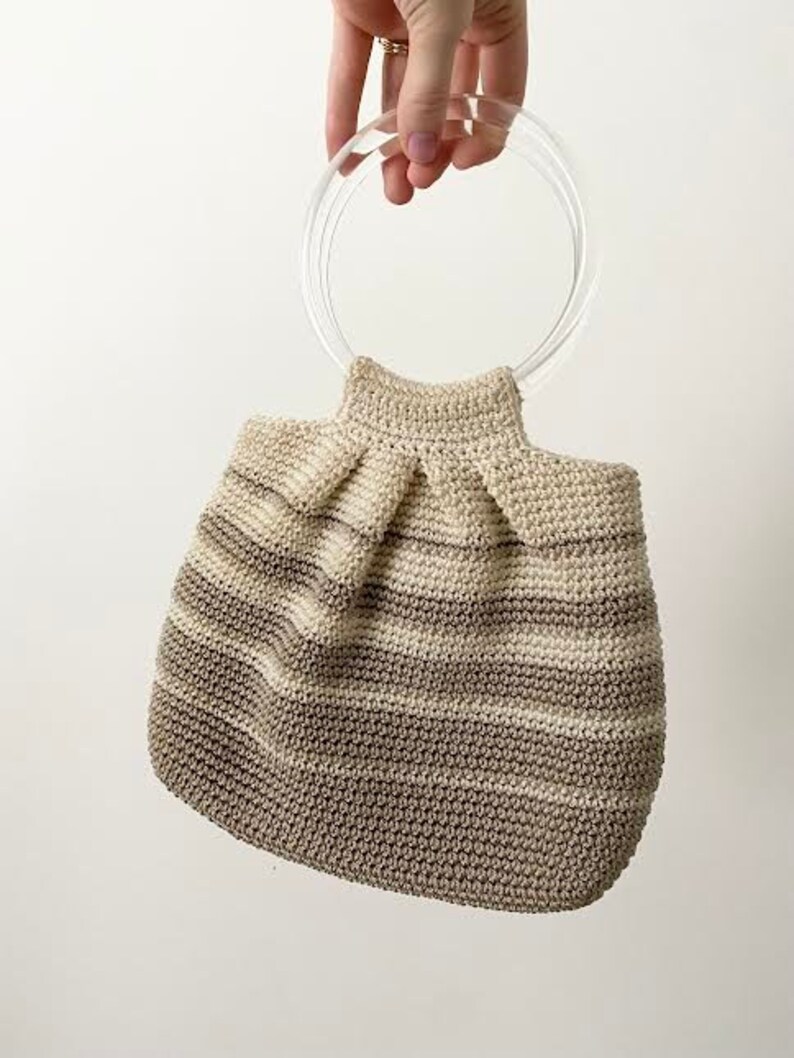 Vintage 1990s Woven Crochet Handbag Lucite Clear Round Handle 90s Stripes Bag Beige White Cream Neutral Spring Summer Small Tiny Neutral image 4