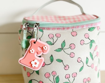 Retro Daisy Letter Tag Retro Bag Tag Acrylic Bag Tag Keychain