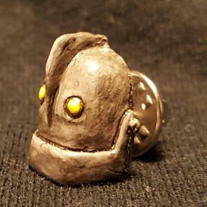 Iron Giant Lapel Pin