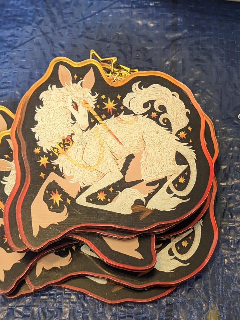 EN STOCK Llavero de unicornio medieval Leer descripción imagen 4