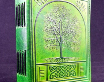 Árvore da Vida Celta Druida - Diário/Caderno de Couro Artesanal com Árvore de Freixo Esculpida à Mão