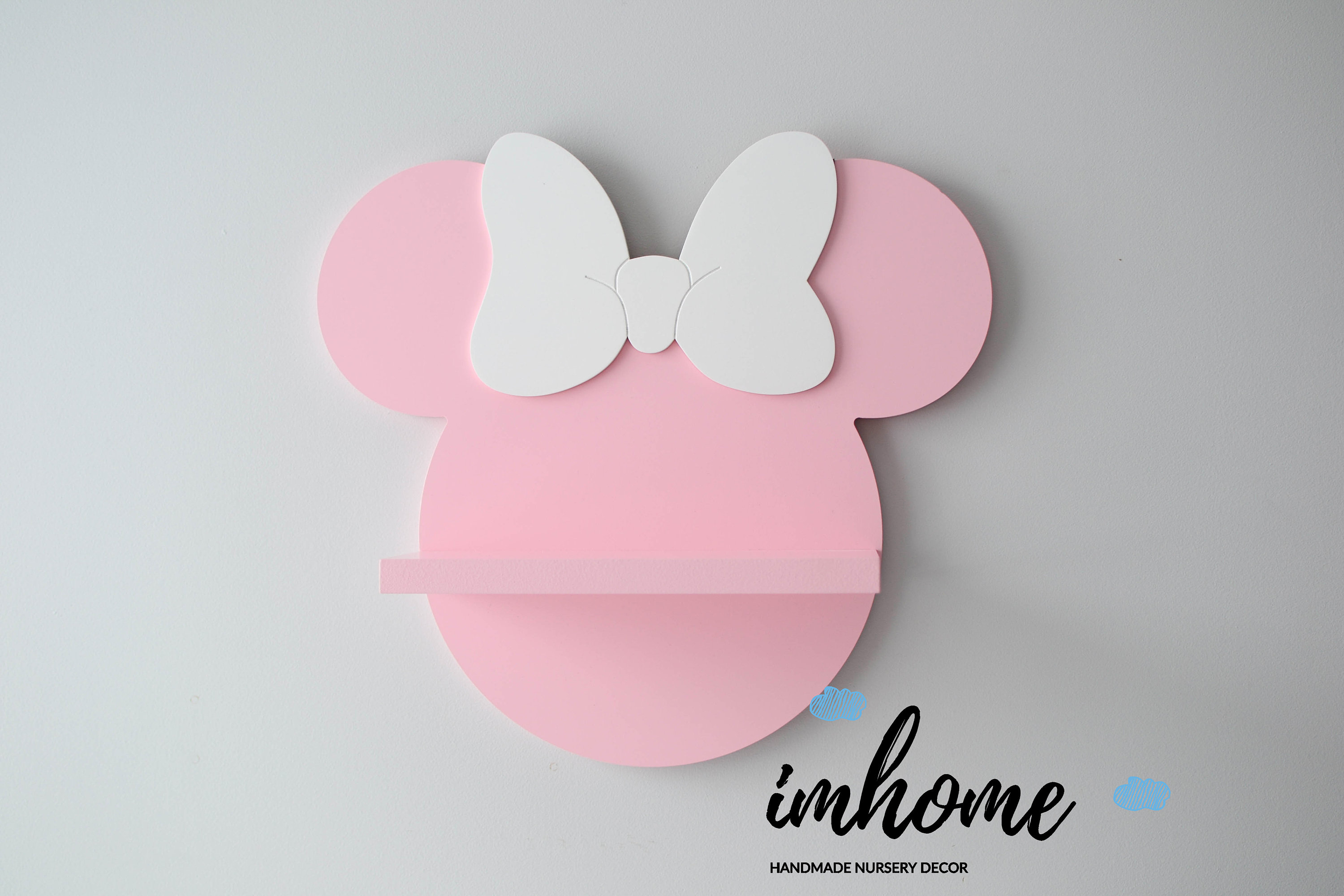 Minnie 2024 mouse bookshelf