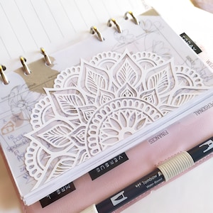 Dashboard in PVC Trasparente e Motivo Deco Mandala per A5, Personal, A6, Pocket e Agende a 7, 8 e 9 dischi