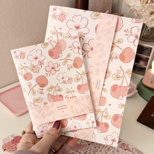Quaderno Cucito a Mano, Copertina Illustrazione Ciliegie e Fiori, Misura A5 / A6