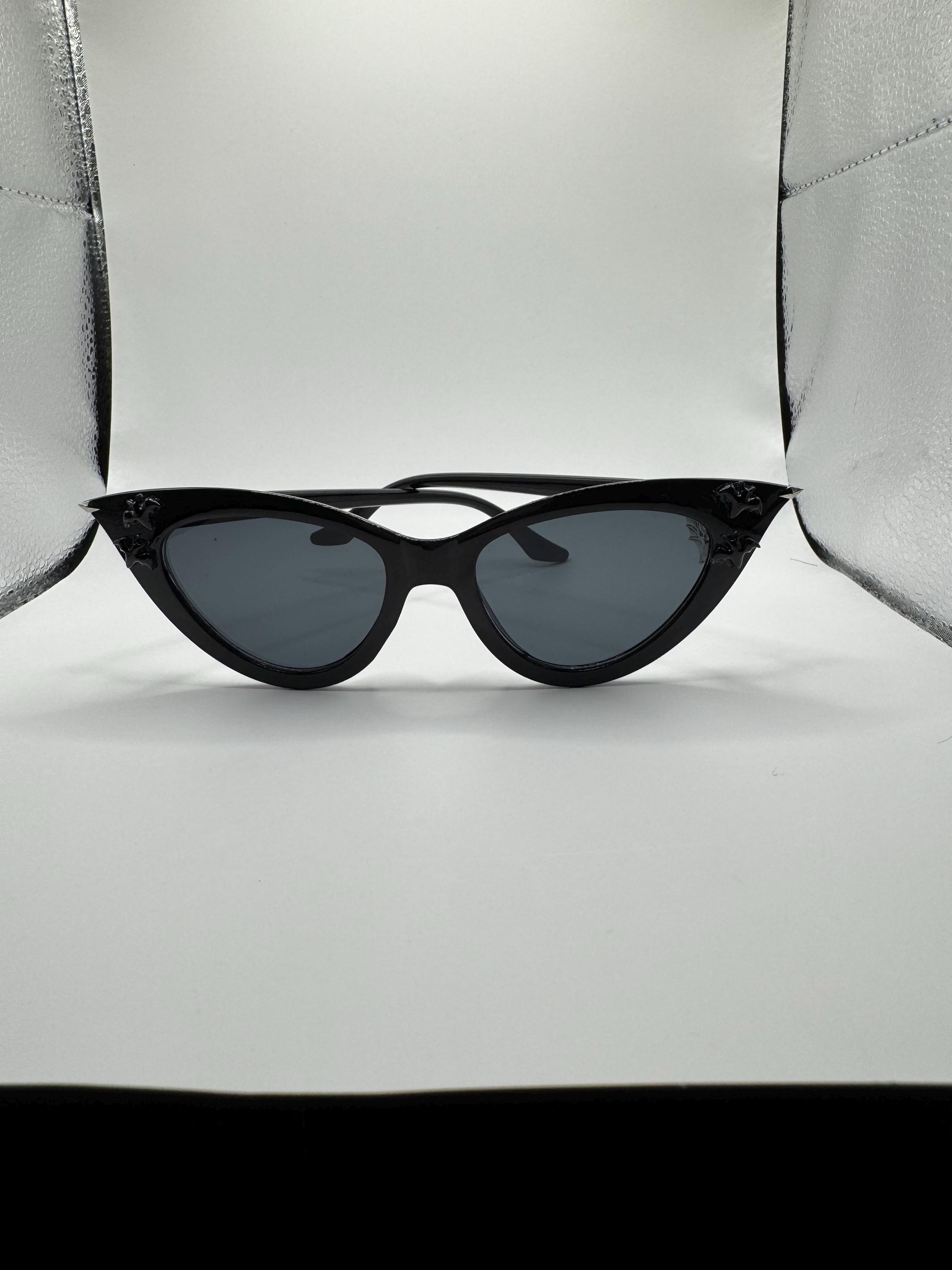 Cat Eye Sunglasses Black Women Modern Retro Style Fashion Decorative Bat Shades Black Bat Wing Catseye Sunglasses, Statement, Drag Queen  main image 3