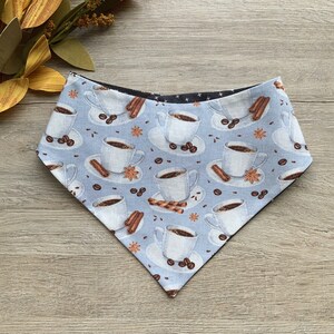 Höstkaffe kanel hundbandana, snäpphalsduk, matchande rosett