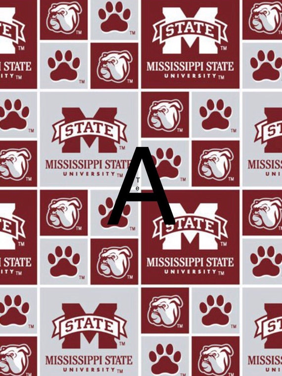Bulldogs NEW Mississippi State Dog Bandana State Pet Clothing Bulldogs NEW Mississippi State Dog Bandana State Pet Clothing
