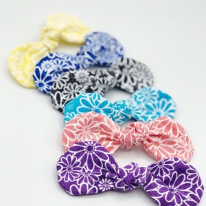 Florals Dog hair bow clip, girl dog bow, hair clip for dogs, alligator clip, french barrette clip, spring hair bow