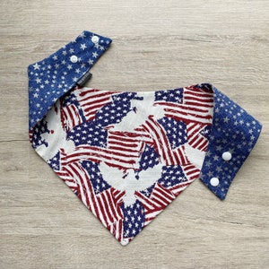 Independence Flag Dog Bandana, Pet Scarf, snaps on, tie on, Season bandana, spring bandana, pom pom bandana, pet bandana