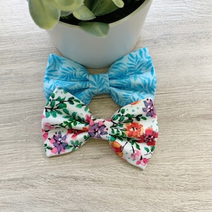 Spring dog bow tie, Floral blue dog accessories, bowtie for dog collar, Sailor Bows for dog, Dog lover gift, Pet dog collar, Dapper bowtie