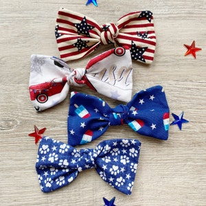 4th of July Dog hair bow, girl dog bow, hair clip for dogs, alligator clip, french barrette, Dog accessories, dog hair bows with clip