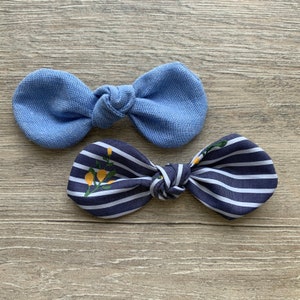 Denim Dog hair bow clip, girl dog bow, hair clip for dogs, alligator clip, french barrette clip