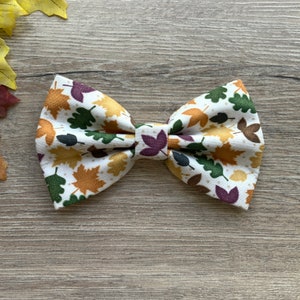 Orange and Green fall leaf, dog bowtie, bow tie, pet accessories, bow ties, dog accessories, dog collar, pet bowtie
