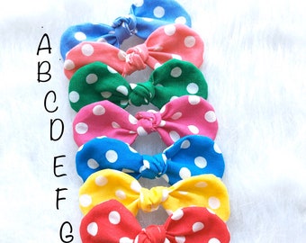 Polka Dot dog hair bow, Puppy hair bow, girl dog bow, hair clip for dogs, alligator clip, french barrette clip, Pet hair clips, dog bows