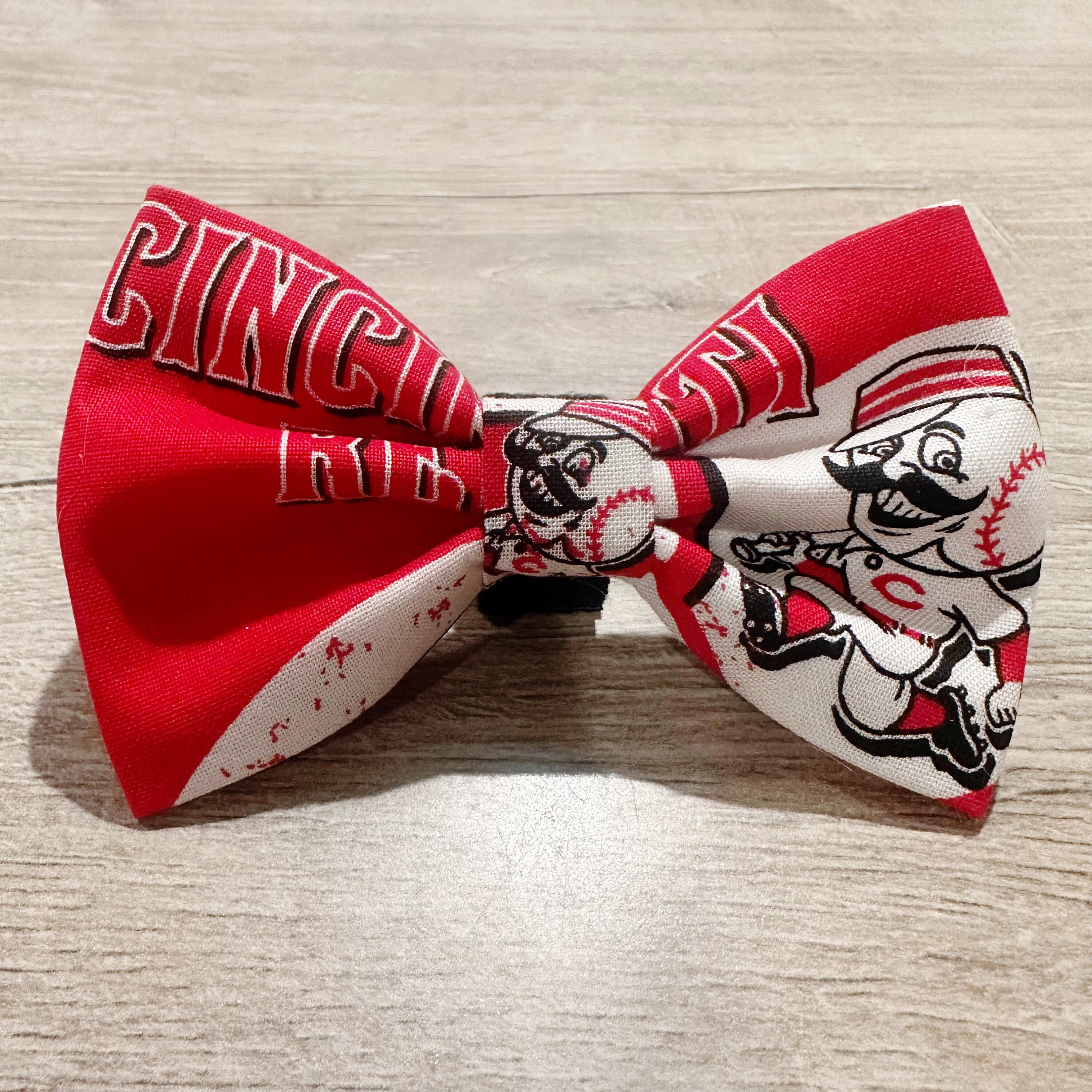 Cincinnati Reds Dog Bow Tie Reds Dog Bow Tie Cincinnati Dog Etsy