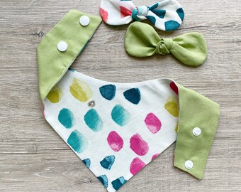 Aquarel hondenbandana met strik, omkeerbare kliksjaal voor huisdieren