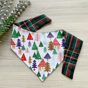 Christmas tree Dog bandana, Snap on Bandana, Matching hair-bow, Bow and Bandana, Hair Scrunchies, red plaid