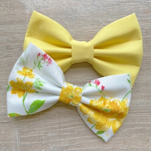 Yellow Flowers Dog Bowtie, pet accessories, bow ties, spring dog accessories, dog collar, pet bow tie