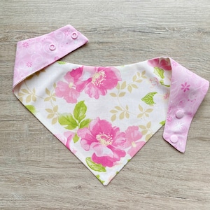 New! Dog bandana, Pink floral Dog bandana, Snap on Bandana, Matching hair-bow, Bow and Bandana, Hair Scrunchies