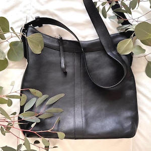 Vintage Coach Slim Duffle Bag 9188 in Black with Nickel Hardware