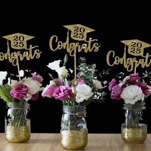 Graduation Centerpiece Grad Centerpiece Class Of 2025 Gold Centerpiece Il 300x300.6462479406 Thg7