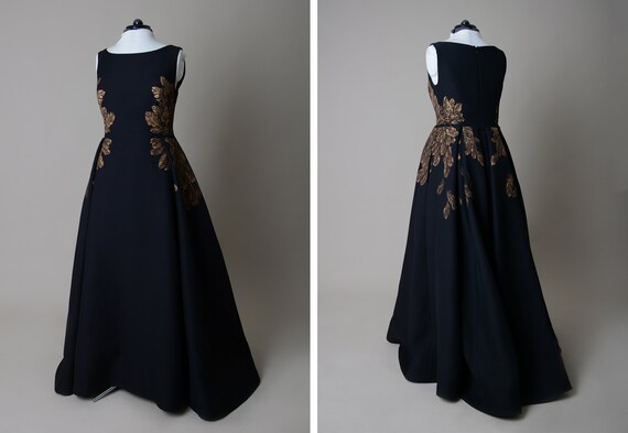 hand design for gown