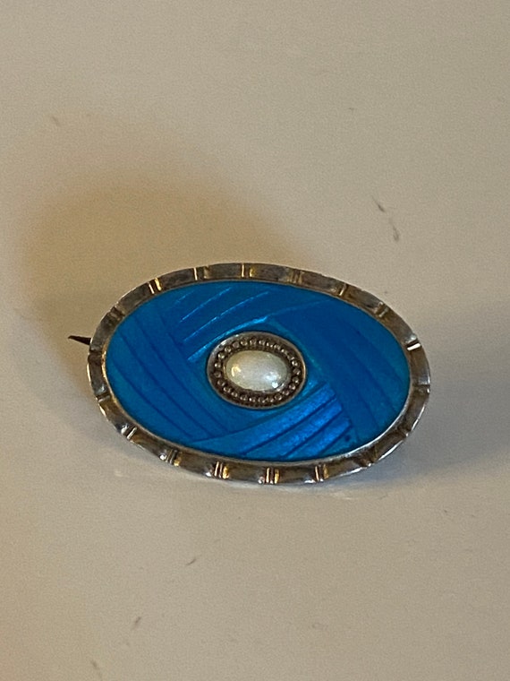 Mid century brooch