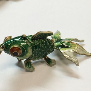 Vintage Silver Chinese Enamel GREEN Fish Pendant With Round Bail 925 antique