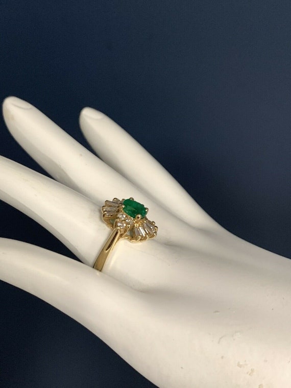 1.30 Carat Retro Gold Ring Natural Oval Green Eme… - image 9