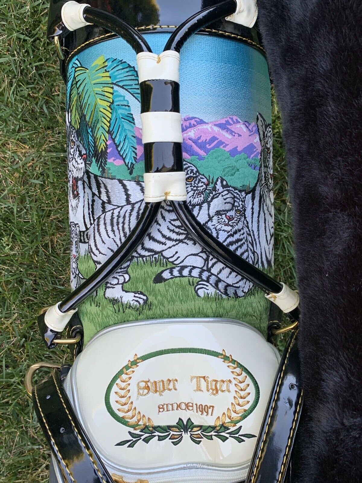 Mint GREY Hand Embroided Hand Crafted Made in Japan Super Tiger