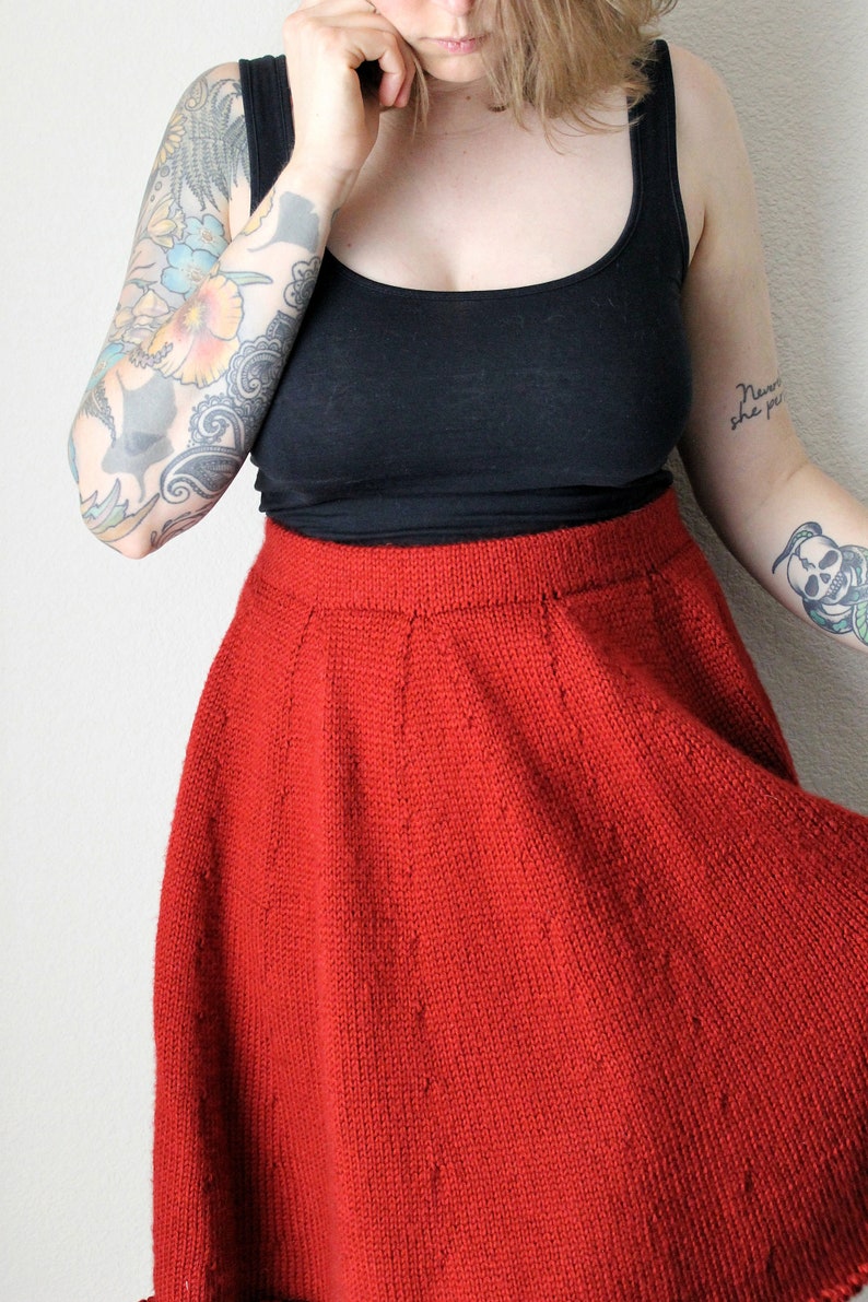 Passiflora Skirt PDF PATTERN beautiful pleated skirt knitting pattern image 2