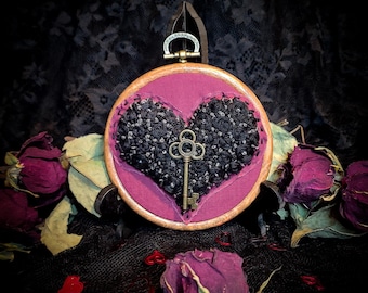 Enamour geborduurde hoepel