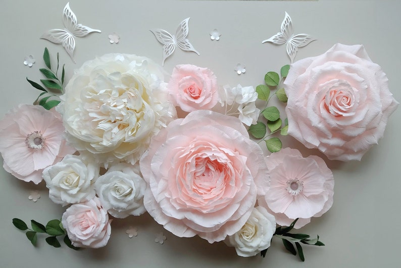 Customer set of Large paper flowers for events agency wall paper decor image 1