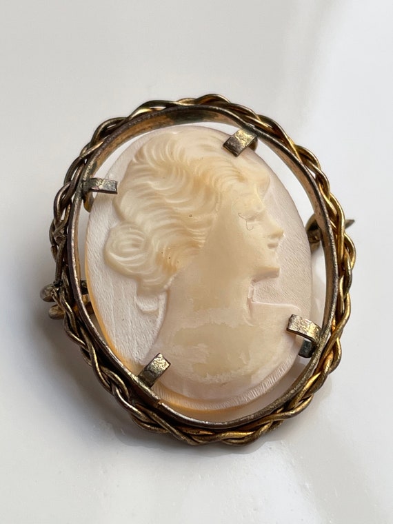 Antique carved shell lady cameo 1.25 inch x 1 inc… - image 2