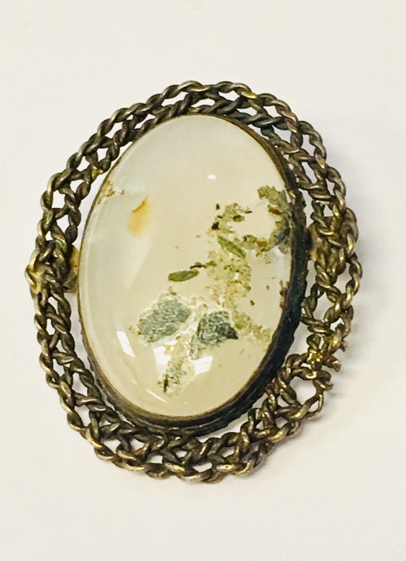 Victorian antique milky white moss agate brooch pi