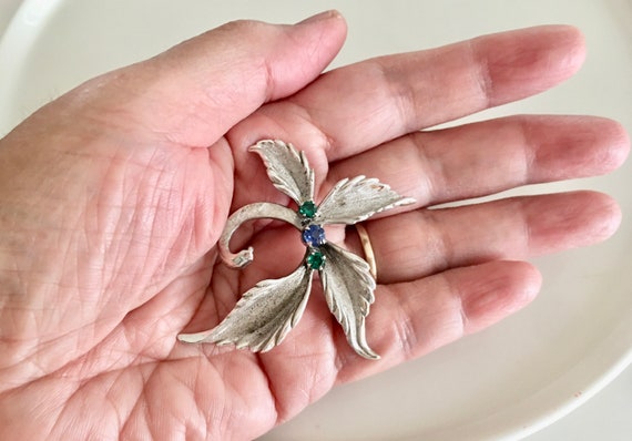 Vintage orchid brooch pendant in silvertone with … - image 4