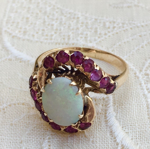 Antique beautiful Victorian cabochon opal and mul… - image 3